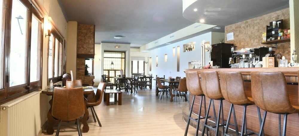 Mega Darnius