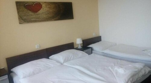 Wellness hotel Lucia, Забронировать Отель Отели Весели-над-Лужници с завтраком, Завтраки