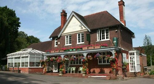 The Wheatsheaf Inn, Забронировать Отель Хейзлмир 