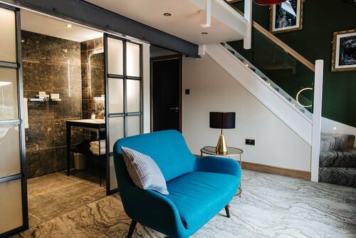 Quite Simply French, Забронировать Отель Бизнес-отели Ланкастер, рядом с Театр Grand Theater, 4* 5*