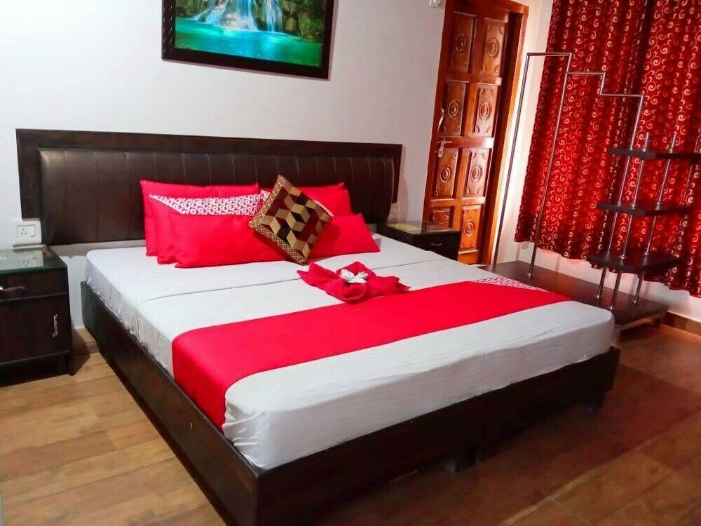 Hotel Sheetal Tower
