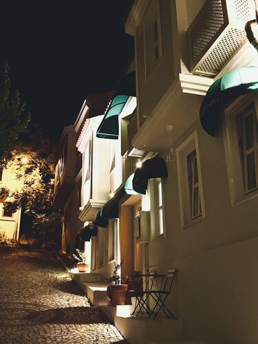 Mon Petit Hotel, Rezervovat Hotel Hotely v Bozcaada s parkováním, Parkování
