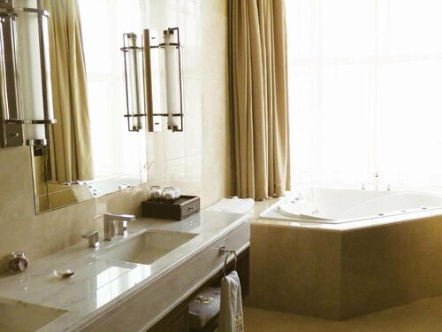 Enraton International Hotel, Prenota Hotel Xining Qinghai, vicino a Mojia Street