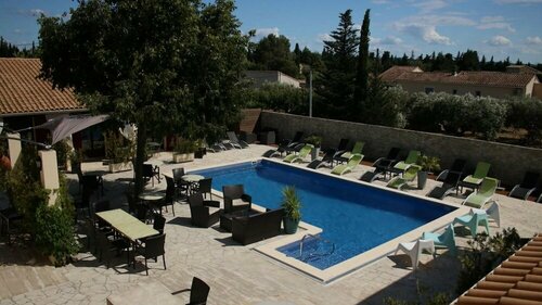 Hôtel Le Mas Des Amandiers, Забронировать Отель Гравзон Буш-дю-Рон