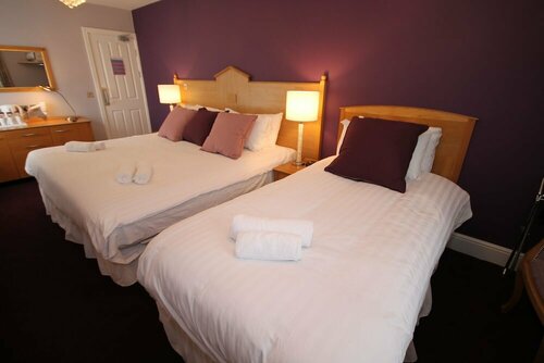 Four Seasons Hotel, Rezervați Hotel Aberystwyth Ceredigion