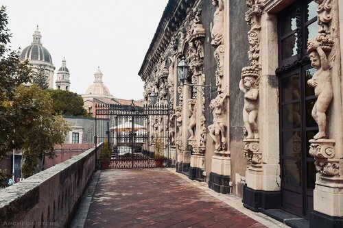 Palazzo Sisto, Book Hotel Hoteller i Sicilien med parkering, Parkering