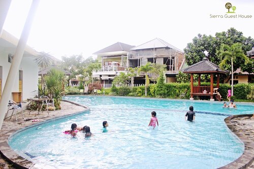 Sierra Villa Malang, Reserva ahora Villa Villas en Malang, Villa