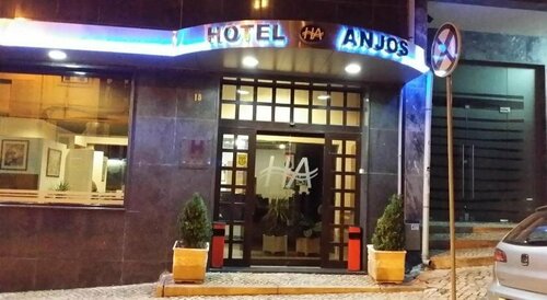 Hotel Anjos, Забронировать Отель Арроюш Лиссабон, рядом с Portas do Sol Belvedere
