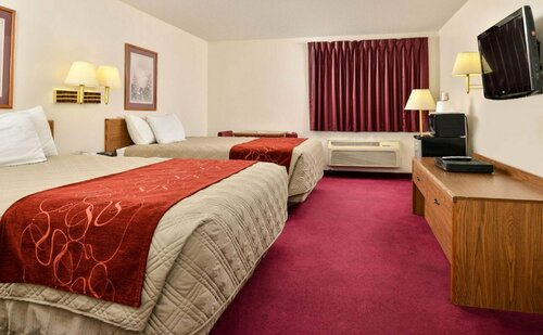 Americas Best Value Inn & Suites Harrisonville, Book Mini-hotel Hoteller i Missouri med pool, Swimmingpool