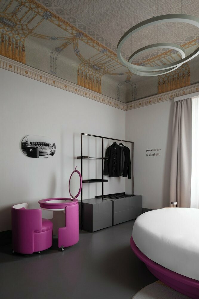 Interno Marche