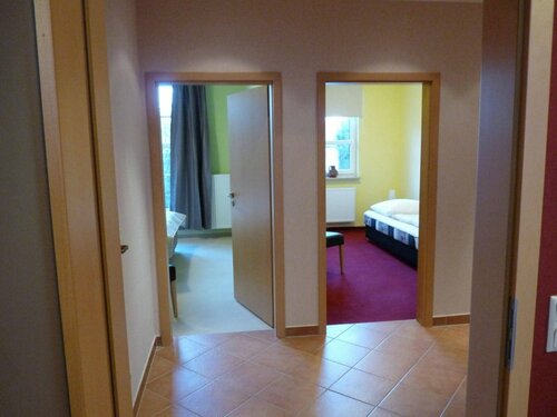 Hotel garni "Zum Eichwerder", Забронировать Отель Темплин Uckermark, рядом с Берлинские ворота