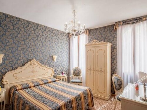 Hotel Il Mercante di Venezia, Забронировать Отель Отели Венеции 3 звезды, рядом с Gallerie dell' Accademia, 3*