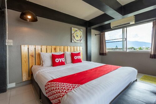 Oyo 1017 Yak Guesthouse, Забронировать Отель Чиангмай провинция Чианг Май, рядом с Iron Bridge