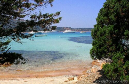 W Sardinia - Poltu Quatu, Забронировать Отель Бизнес-отели Изумрудного берега, 4* 5*