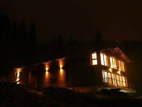Karolinka Guest House, Book Pension Hoteller i Silesia med parkering, Parkering