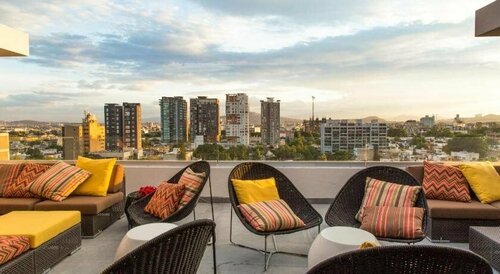 Hotel Love It CAS Consulado, Забронировать Отель Отели Гвадалахары 3 звезды, рядом с Киноконцертный зал Cineforo Гвадалахарского университета, 3*