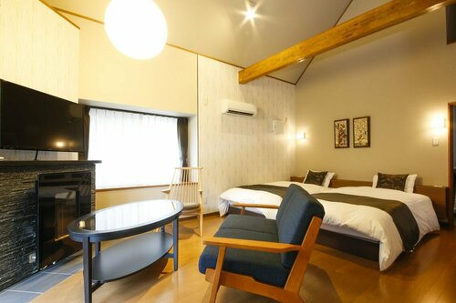 Hotel Tokinoza Mie, Varaa Hotelli Hotellit Tokai uima-altaalla, Uima-allas