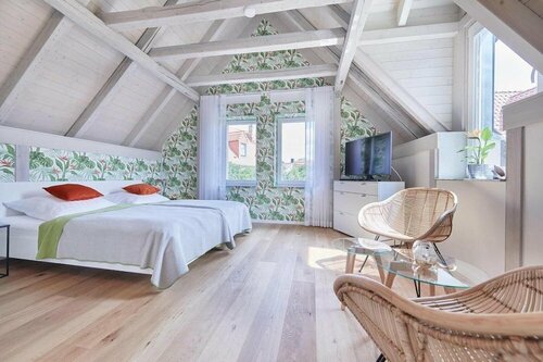 Bei Meyers Schlafen & Feiern, Book Guesthouse Rötha Leipzig