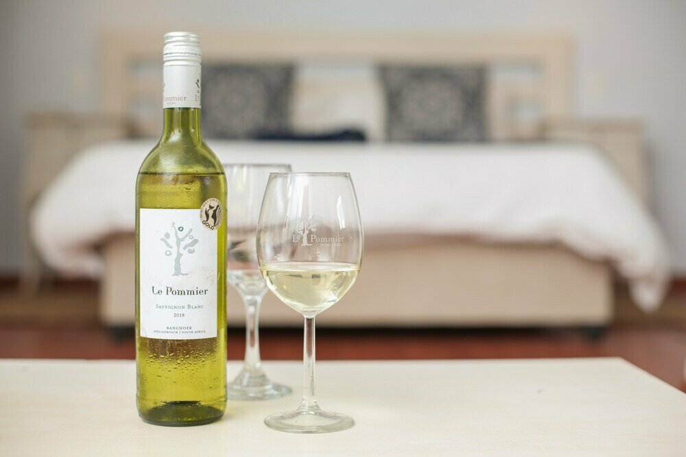 Le Pommier Wine Estate