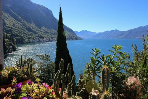 Villa Central Varenna, Prenota Villa Hotel a Como con parcheggio, Parcheggio