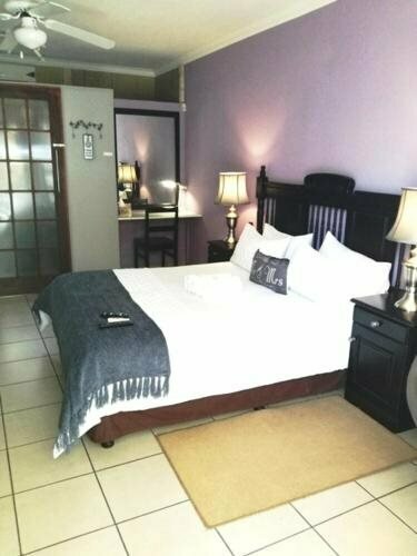 Bri-Shel Manor B&B