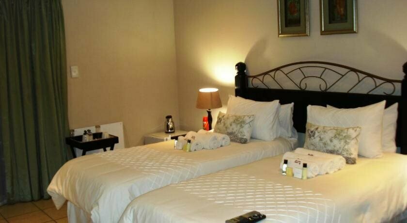 Bri-Shel Manor B&B