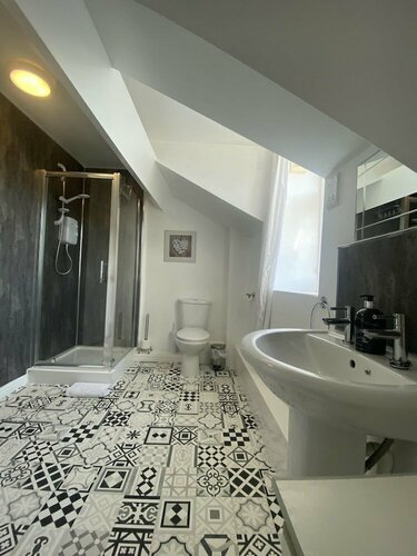 Number 19 Guesthouse, Забронировать Гостевой дом Отели Барроу-ин-Фернесс с парковкой, Парковка