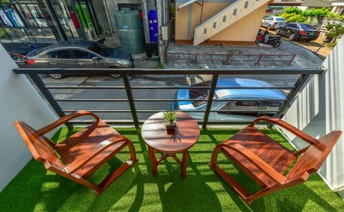 Ocean12 Chic Hotel, Забронировать Отель Бухта Чалонг остров Пхукет, рядом с Храм Чалонг