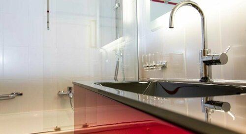 Cave Beetschen, Book Hotel Hoteller i Vaud med parkering, Parkering