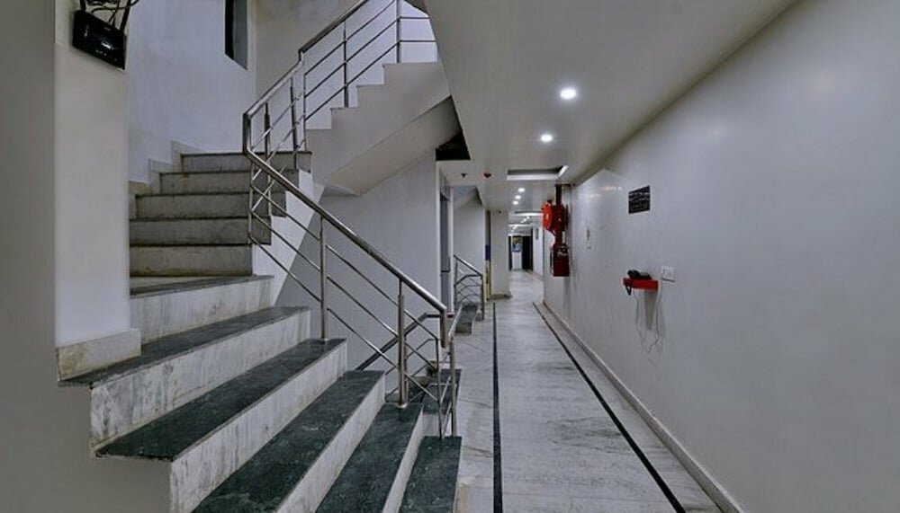 Hotel Hari International by BYOB Hotels At Sec 11 NOIDA