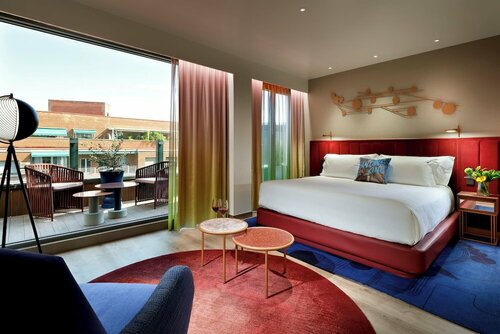 Hard Rock Hotel Madrid, Забронировать Отель Арганзуэла Мадрид, рядом с Swinton &amp; Grant