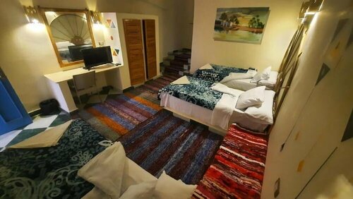 Hllol Hotel Abu Simbel, Rezerwuj Hotel Hotele w Abu Simbel z parkingiem, Parking