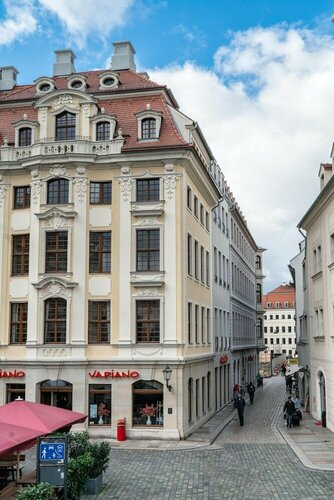 Aparthotel Am Schloss, Rezerwuj Apartamentowiec hotelowy Hotele w Drezno z parkingiem, Parking