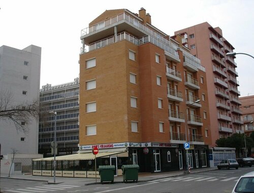 Apartamentos Villa De Madrid 46, Забронировать Апартаменты/квартира Отели в центре Бланес, в центре, Парковка