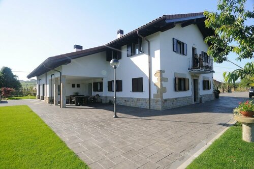 Hotel Aldori Landetxea, Book Hotel Muxika Urdaibai