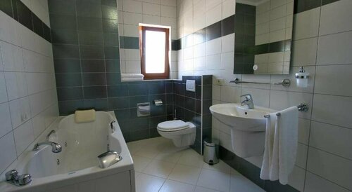 Villa Segetski Dvori, Buchen Sie Hotel Doni-Okrug Gespanschaft Split-Dalmatien