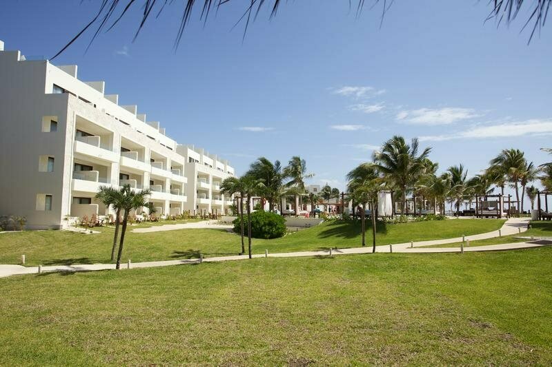 Akumal Bay Beach & Wellnes Resort