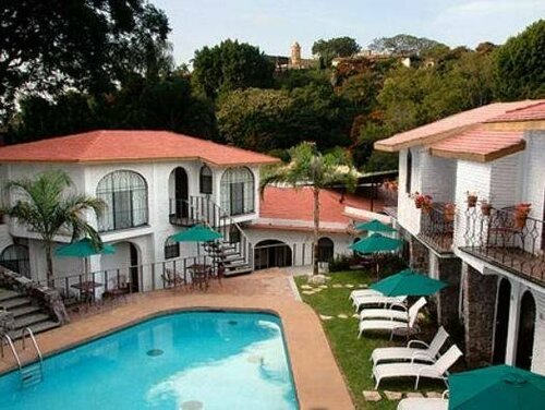 Hotel Ilebal, Boek Hotel Cuernavaca Morelos, in de buurt van Robert Brady Museum