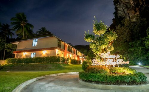Tonsai Bay Resort, Забронировать Курортный отель Отели Пляжа Тонсай с завтраком, Завтраки