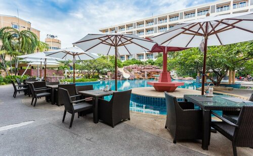 Nova Platinum Hotel, Забронировать Отель Отели Южной Паттайя с парковкой, Парковка
