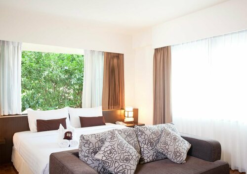 Hotel M Chiang Mai, Забронировать Отель Си-Пхум Чиангмай, рядом с Ночной базар Чиангмая