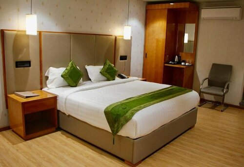 Hotel Reva Regency, Забронировать Отель Отели штата Махараштры с завтраком, Завтраки
