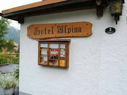 Hotel Garni Alpina