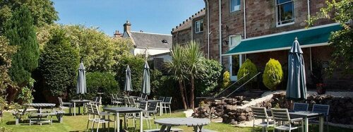 The Fox & Willow, Забронировать Отель Эр Эйршир, рядом с Железнодорожный вокзал Эйра