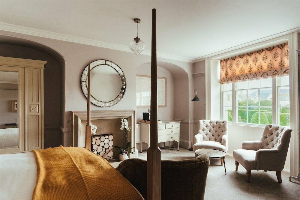 Finest Retreats - ARC Painswick