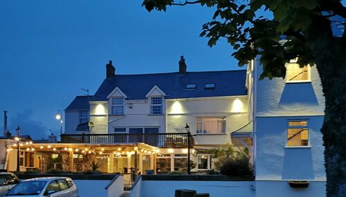 The Cornishman Inn, Varaa Hotelli Hotellit Cornwall pysäköinnillä, Pysäköinti