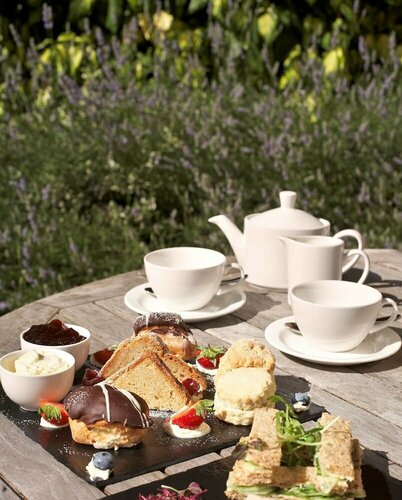 DoubleTree by Hilton Sheffield Park, Varaa Hotelli Hotellit Merseyside aamiaisella, Aamiainen