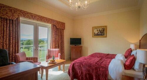 Slieve Russell Hotel, Забронировать Отель Балликоннелл графство Каван