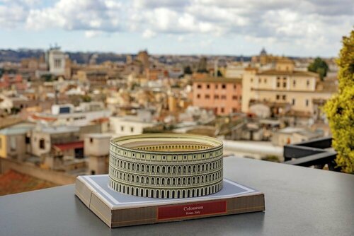 Hotel Colosseum, Забронировать Отель Рионе Монти Рим