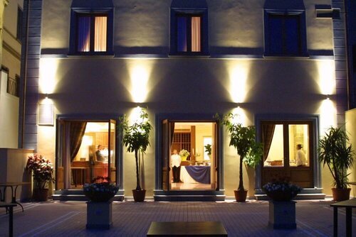 Hotel Antico Masetto, Забронировать Отель Лампореккьо Тоскана